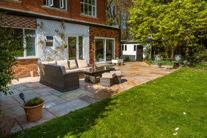 REAR GARDEN- click for photo gallery